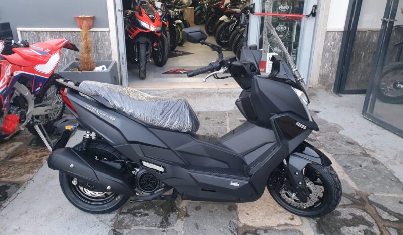 Kymco Dink R 125 Tunnel