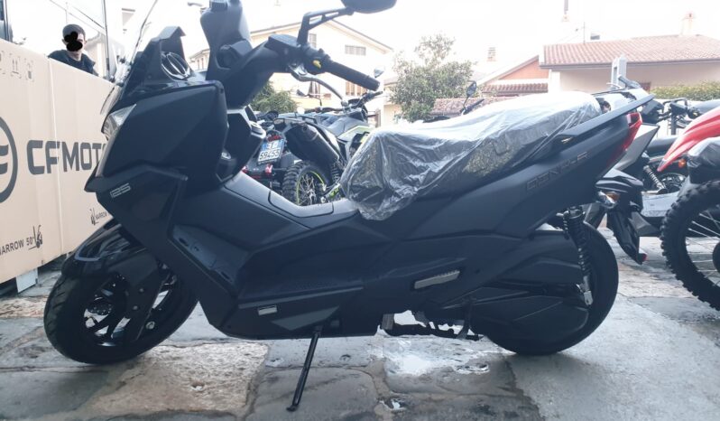 Kymco Dink R 125 Tunnel