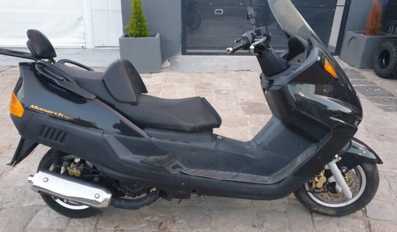 Linhai Monarch 150 / Yamaha Majestic