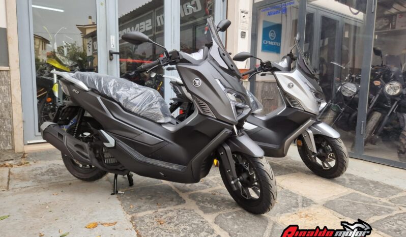 VOGE Sfida SR1