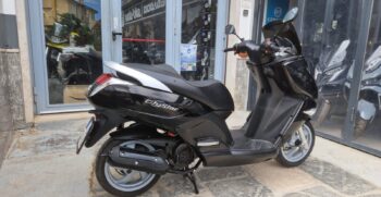 Peugeot_Citystar_150_12