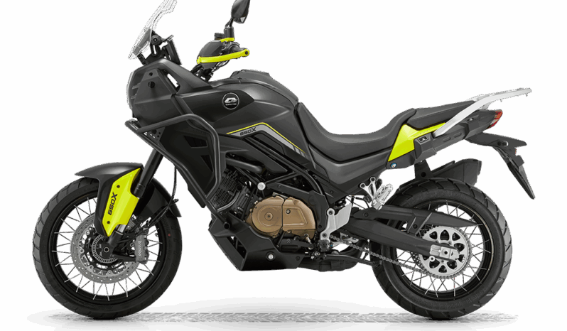 QJ Motor SVT 650 X