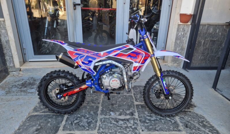Pitbike NCX 140 – Casco Omaggio