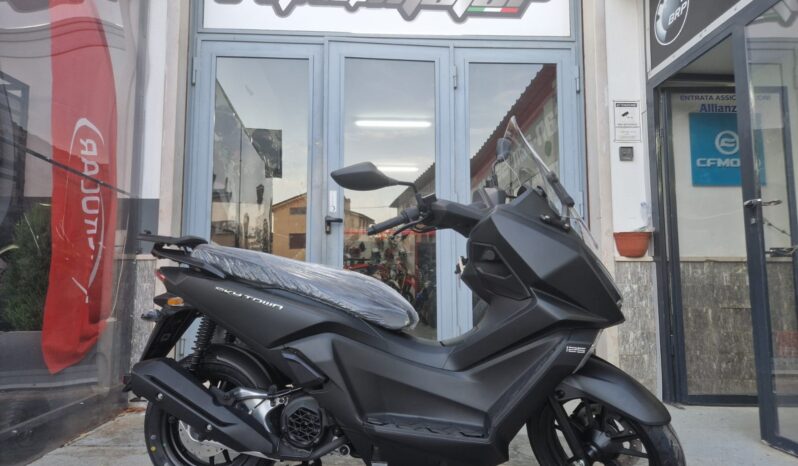 Kymco Skytown 125