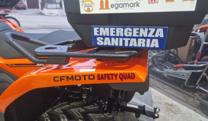 Quad con allestimento Primo Soccorso