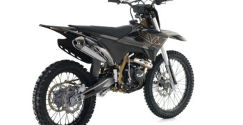 CVM-Thunder-250_Nero-Oro_01-1024×683