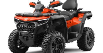 MY2024_CFORCE-850-TOURING-Standard_Lava-Orange_Left45_EU-1-e1717421402533