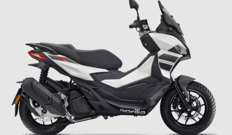 Aprilia SR GT 200