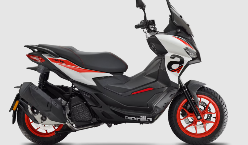 Aprilia SR GT Sport 200