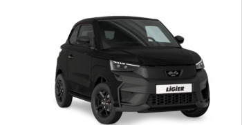 JS50 Select_Noire Intense_Black Colorline Roof_3-4 Front