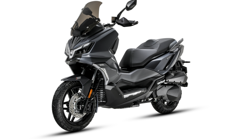 Sym ADX 300 E5+