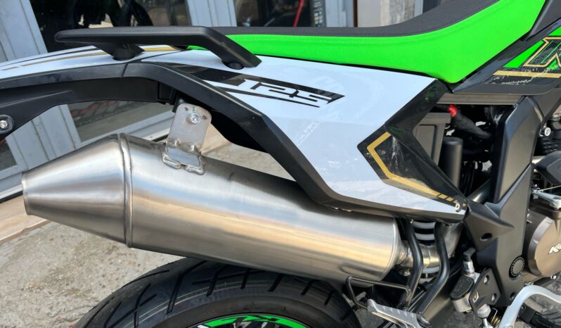 KL Motors KXE 125 Motard 4T – Pronta Consegna