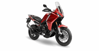 X-Cape-700-angle-right_red-passion-1-1920×1334