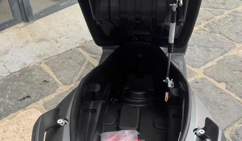 SYM Joymax Z300 Km0
