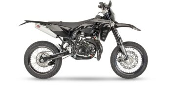 01BLACKMOON_RS-1200×801-1