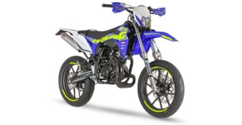 02-SUPERMOTO-R-1200×801-1