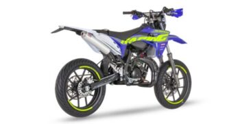 08-SUPERMOTO-R-1200×801-1-500×334