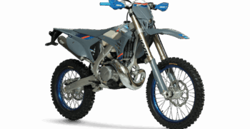 EN-250-MOTO-2T-FI-4-1200×800