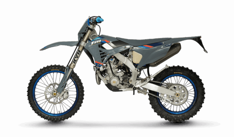 TM EN 250 ES Fi 4T