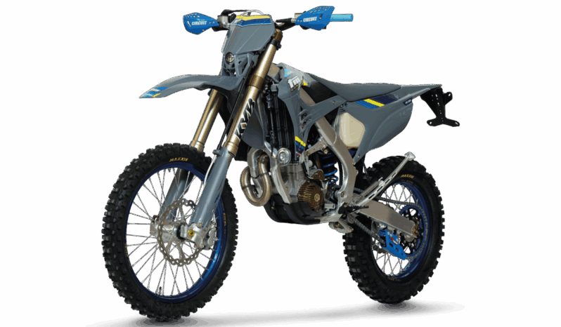 TM EN 300 ES Fi 4T – CORSE