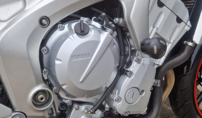 Yamaha FZ6 2004