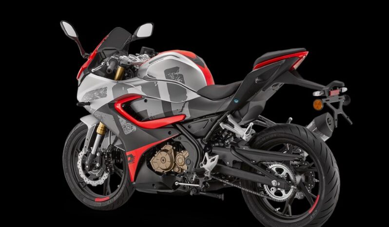 Qj Motor SRK 125 R