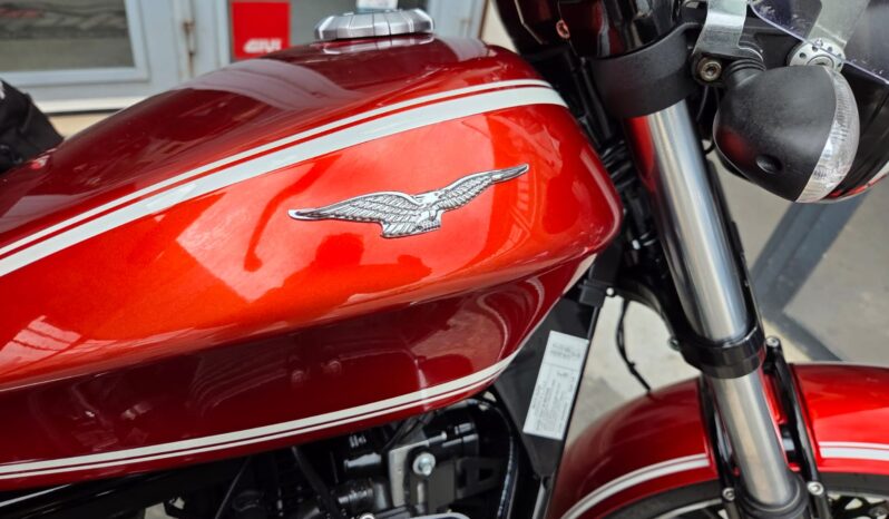 Moto Guzzi Roamer V9