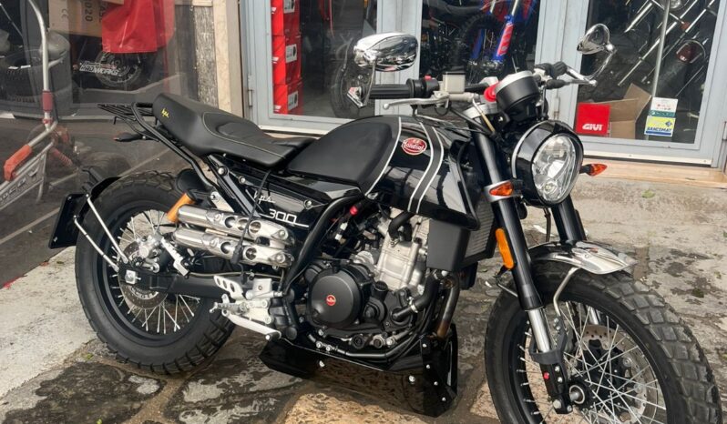Mondial HPS 300 3000KM