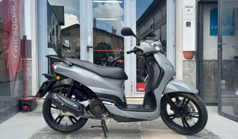 PEUGEOT TWEET 200 2023