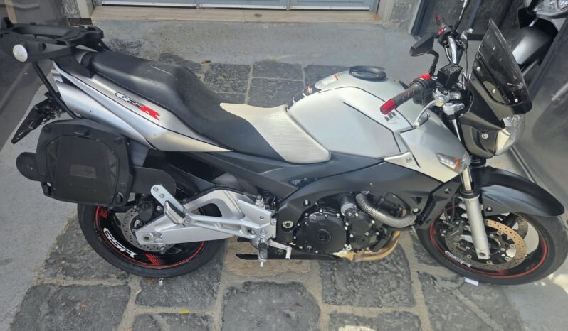 Suzuki GSR 600
