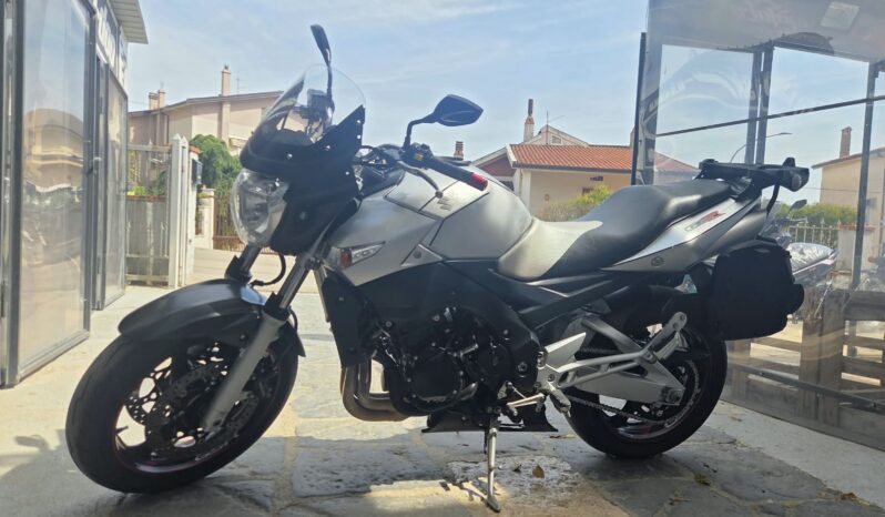 Suzuki GSR 600